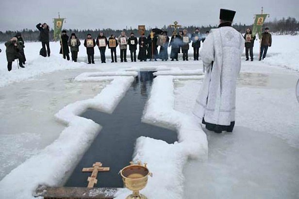 Сегодня верующие православного обряда празднуют Крещение Господне