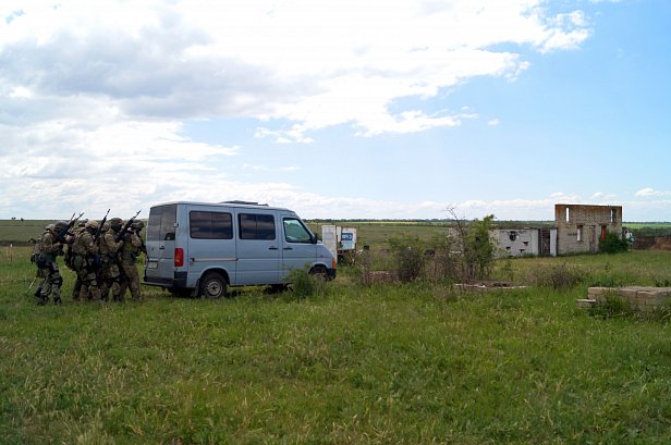 На военных учениях бригады Восток в Запорожской области погиб мирный житель