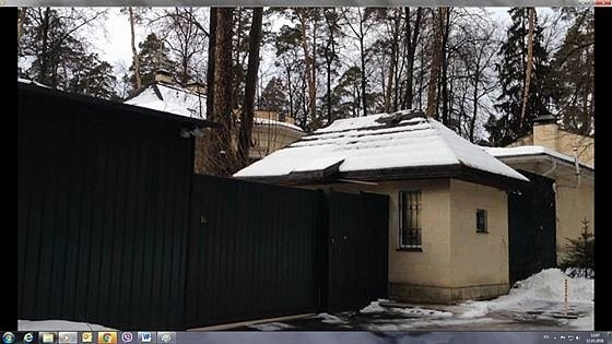 В Сети появились фото особняка Азарова на Рублёвке