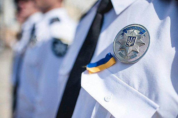В Харькове студент-прокурор протянул по асфальту полицейского