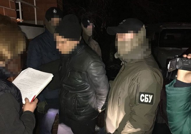 СБУ поймала следователя Нацполиции на взятке в 100 000 грн