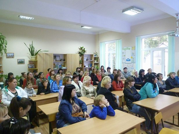 Скандал в гимназии под Житомиром: появился ответ родителей