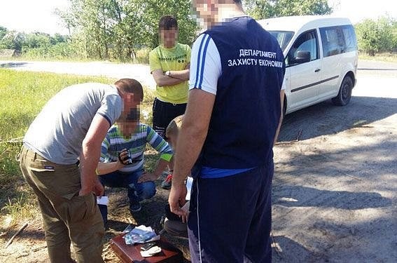 В Черниговской области задержали лесничего на взятке в 118 тыс грн