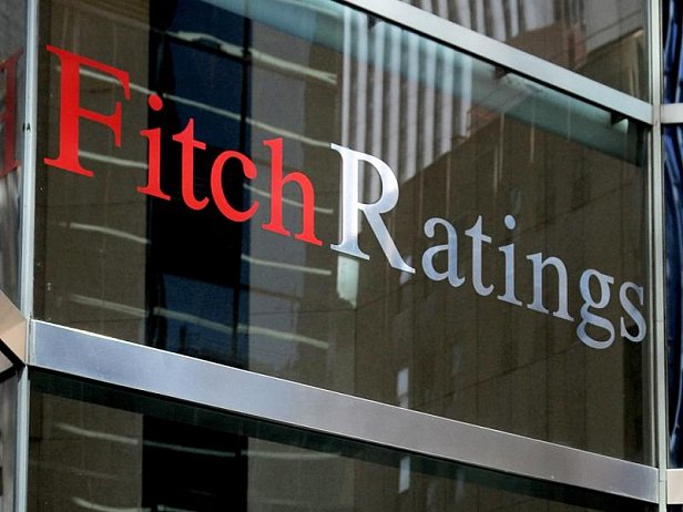 Агентство Fitch понизило рейтинг ПриватБанка до F