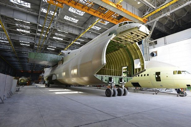 Антонов подписал контракт о серийном производстве АН-225 Мрия в Китае