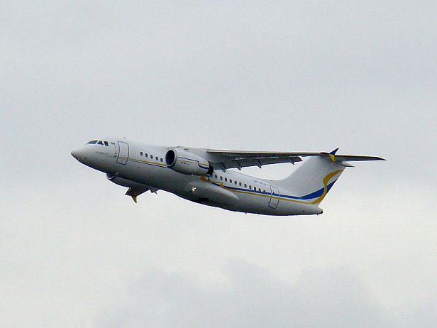 Украина предложила поставлять в Казахстан самолеты «Антонов»