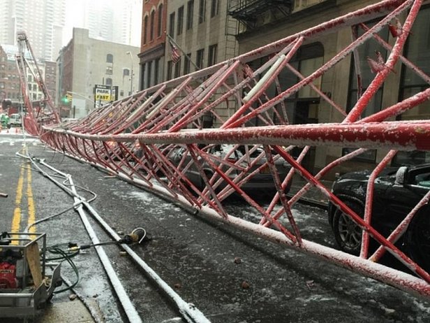 Падение строительного крана в Нью-Йорке