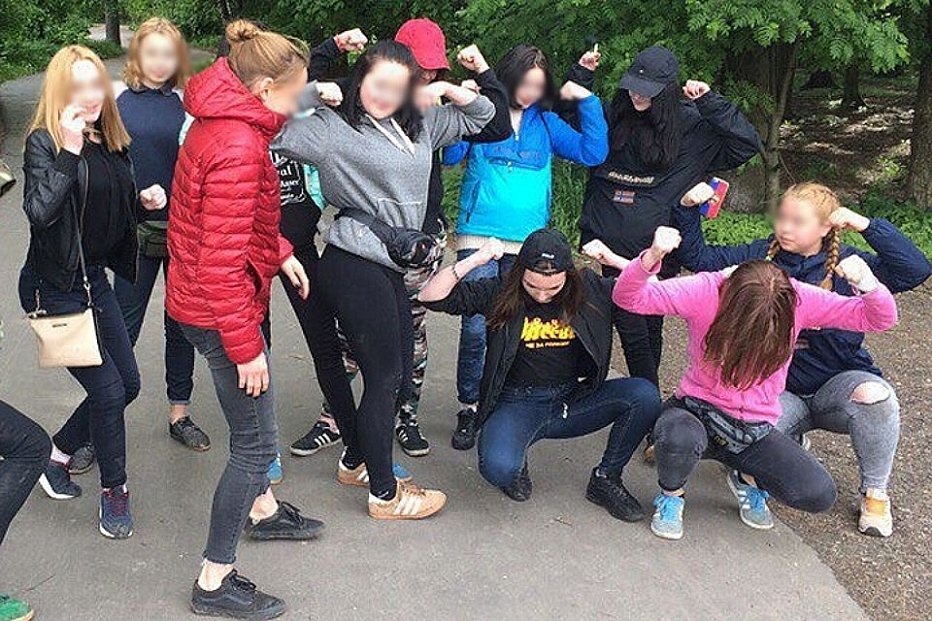 Украинскую школу потрясла новая драка между девочками, ребенок в больнице