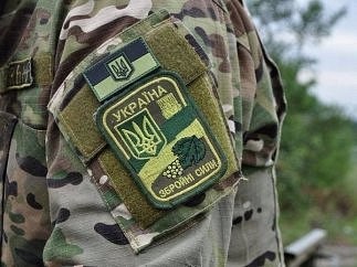 На учениях в Николаевской области случайно застрелился военный
