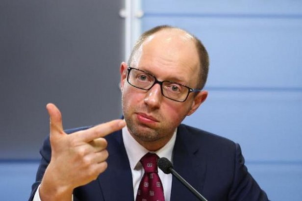Яценюк распорядился уволить главу киевской ГФС