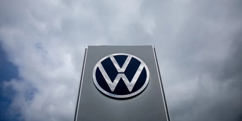 Может загореться на ходу. Volkswagen отзывает 177 000 автомобилей