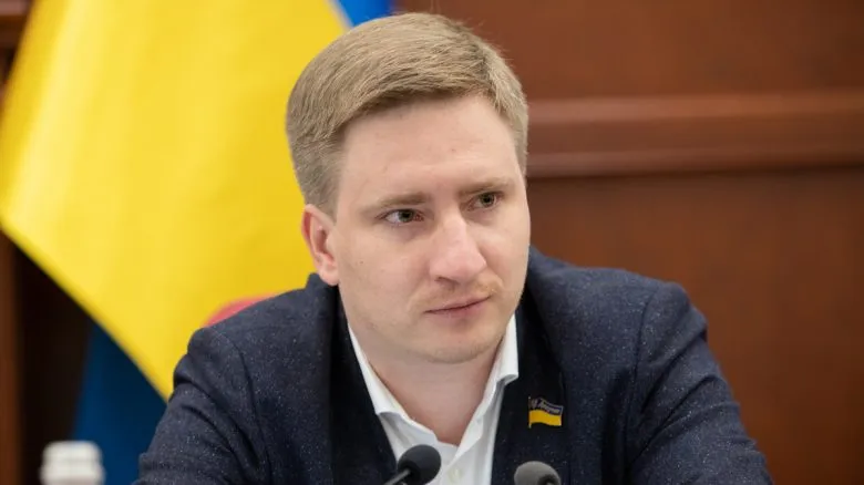 "Потерял доверие". Слуга народа инициирует увольнение секретаря Киевсовета