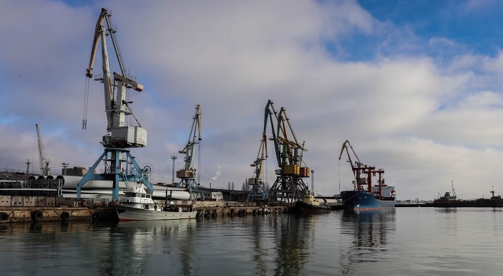 Бізнес закликає відновити роботу Миколаївського порту і забезпечити безпеку Херсонського для підвищення ефективності експорту.