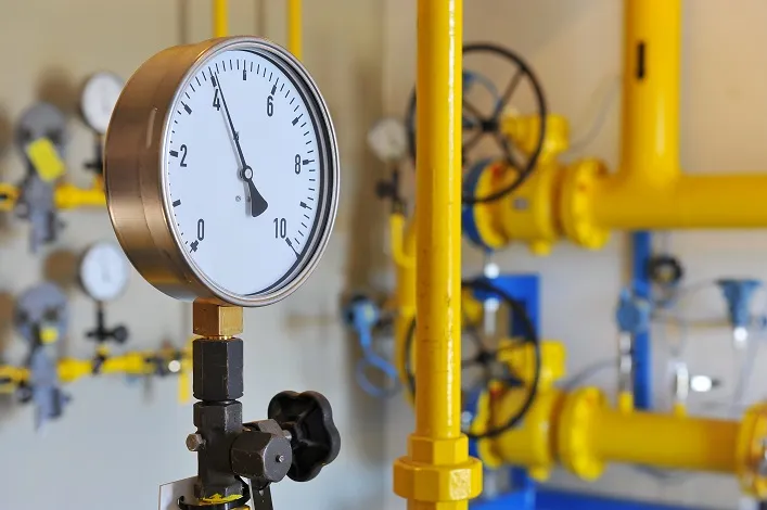 Вперше за рік ціни на газ в Україні перевищили європейські.