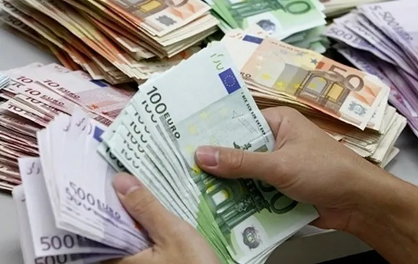 Єврооблігації України дешевшають через глобальну турбулентність: падіння на 14% за березень.
