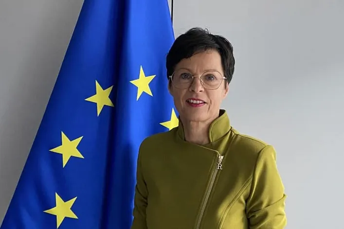 Європейська комісія представила список з 11 законів, які має ухвалити український парламент для отримання Києвом фінансування.